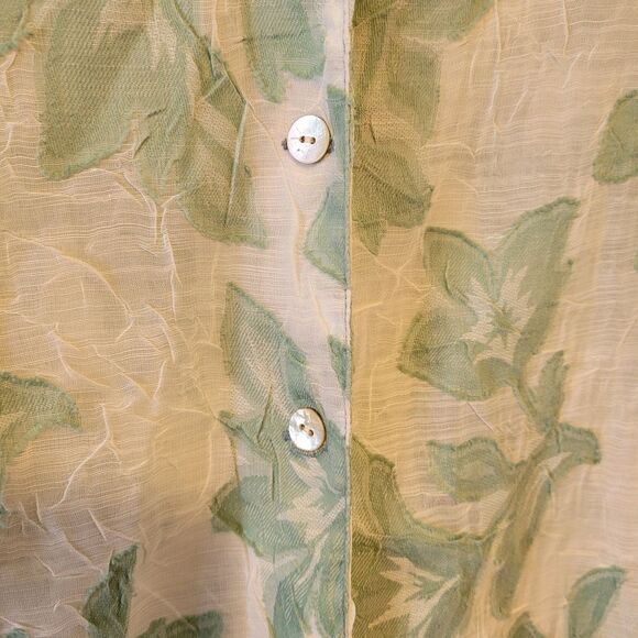Alfred Dunner Green Floral Button-Up Blouse - Picture 3 of 4